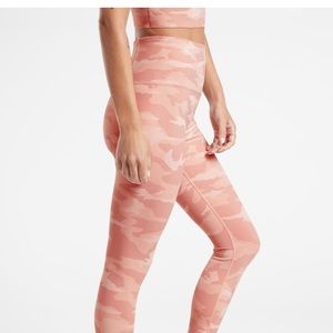 Athleta Elation Pink Lux Camo 7/8 tight